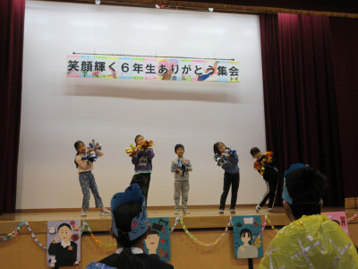 ６